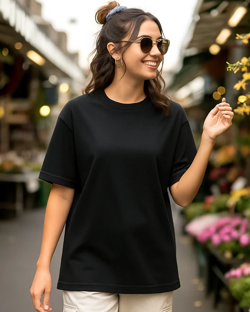 بيواكوف Women's Black Oversized T-shirt